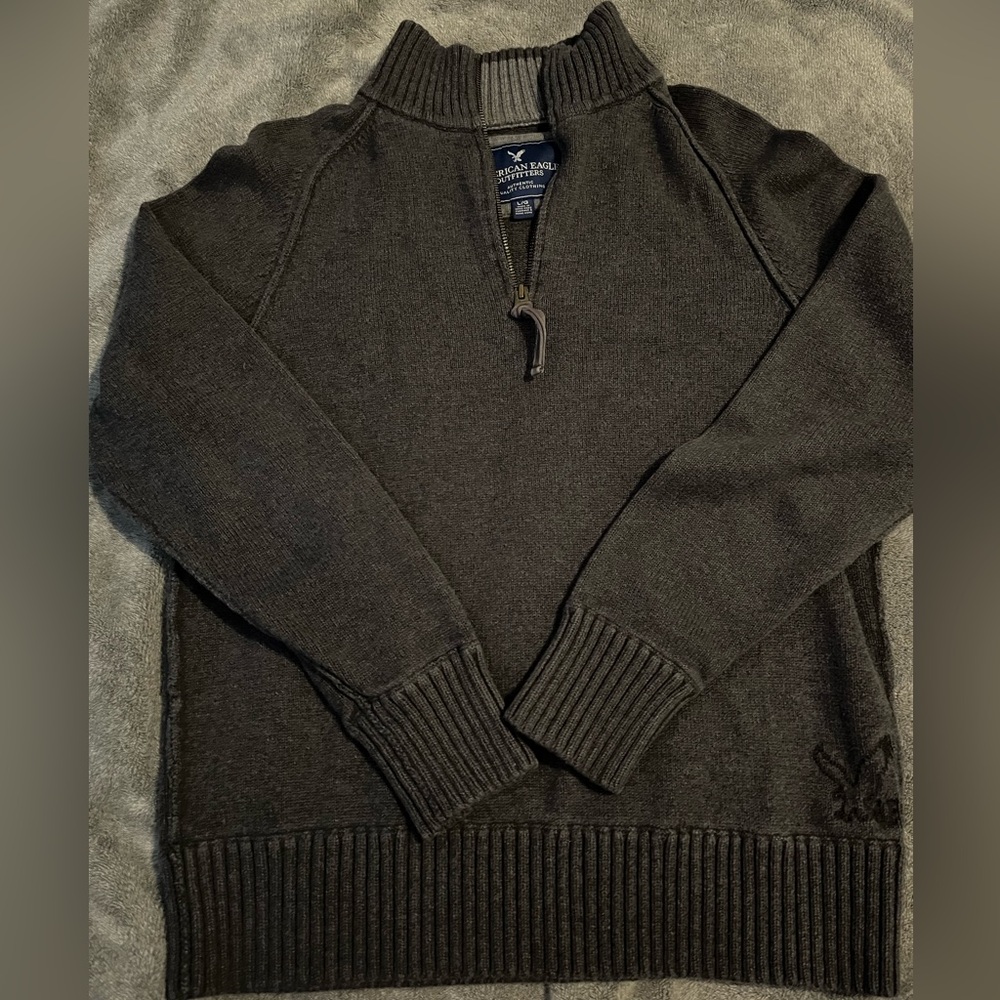 American Eagle Half Zip sz L